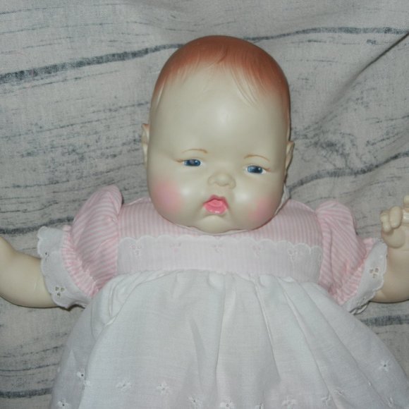 Vintage Ideal Toy Corp BabyCryer 16 in tall